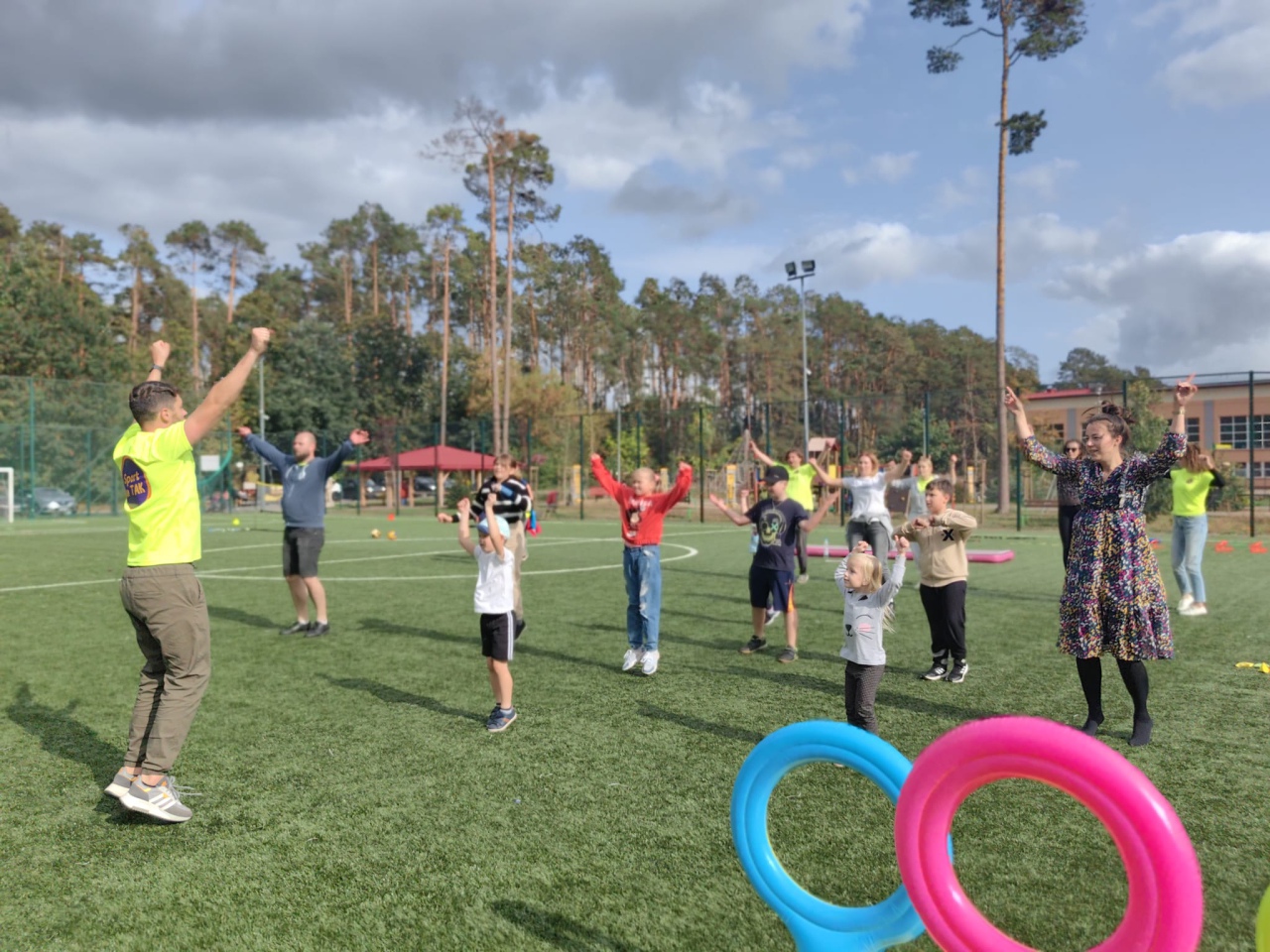 Kadzidło. Piknik sportowy dla dzieci i młodzieży z grą terenową [02.10.2023] - zdjęcie #13 - eOstroleka.pl