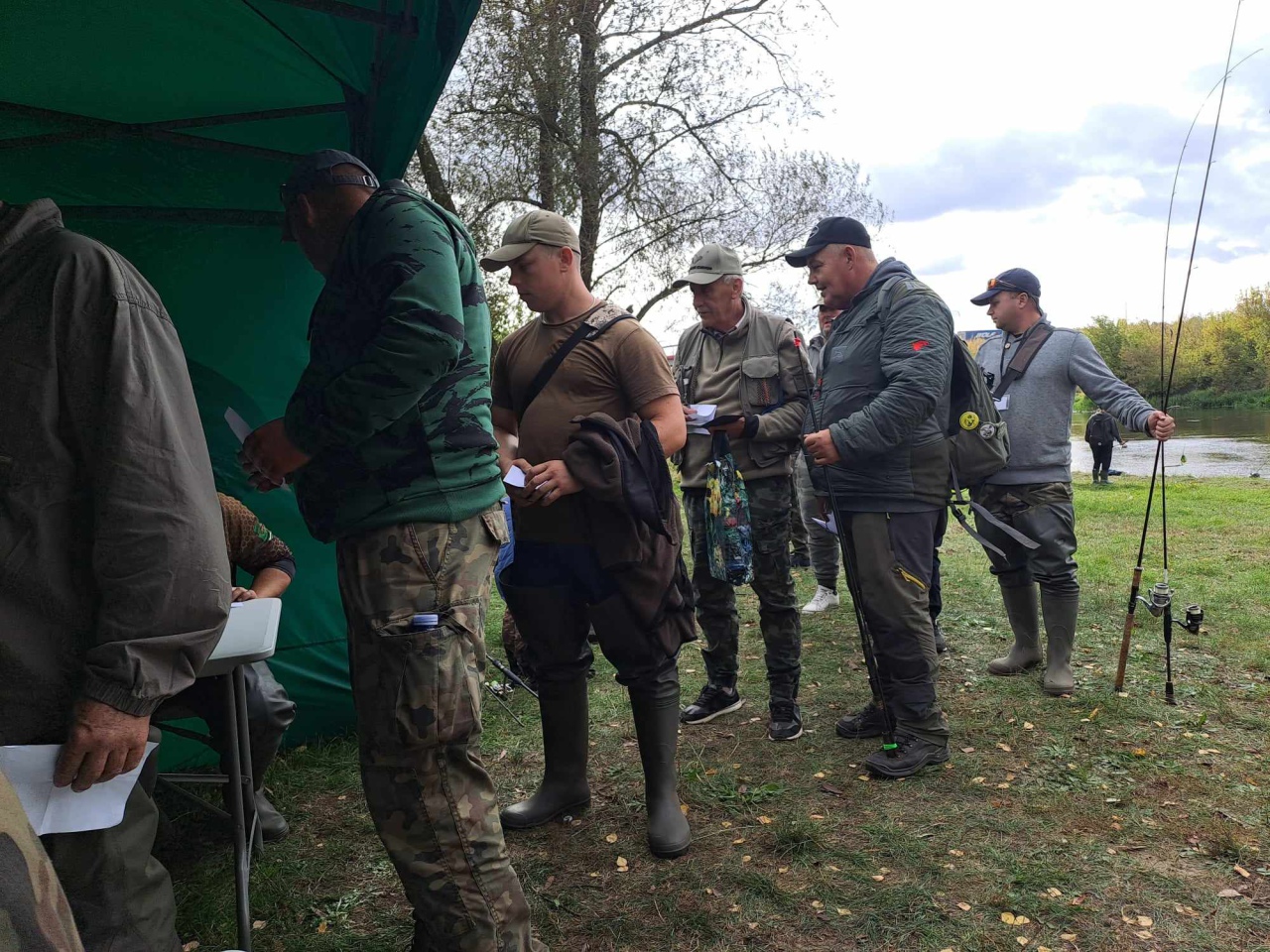 XIII Otwarte Towarzyskie Zawody Spinningowe, Puchar Kiełbika [03.10.2023] - zdjęcie #24 - eOstroleka.pl
