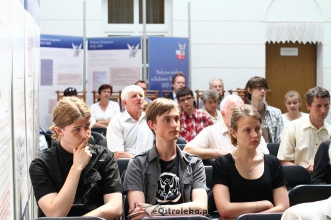 Sesja naukowa zorganizowana z okazji 180. rocznicy bitwy pod Ostrołęką 27.05.2011 - zdjęcie #10 - eOstroleka.pl