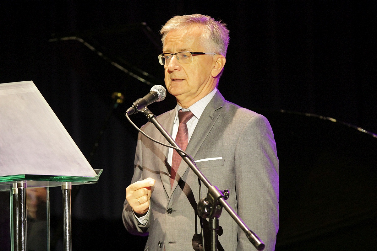 Inauguracja roku akademickiego 2023/24 Ostrołęckiego Uniwersytetu Trzeciego Wieku [04.10.2023] - zdjęcie #38 - eOstroleka.pl