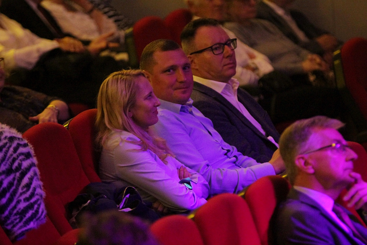Inauguracja roku akademickiego 2023/24 Ostrołęckiego Uniwersytetu Trzeciego Wieku [04.10.2023] - zdjęcie #13 - eOstroleka.pl