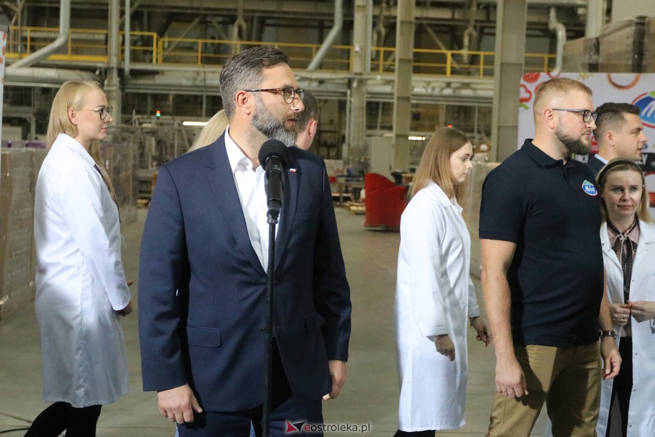 Mateusz Morawiecki w Krukach [04.10.2023] - zdjęcie #41 - eOstroleka.pl
