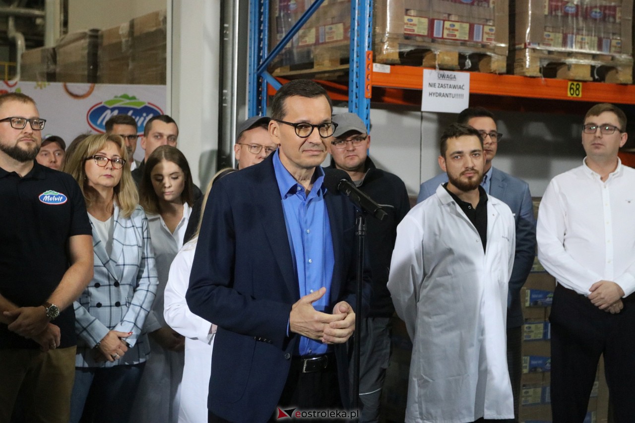 Mateusz Morawiecki w Krukach [04.10.2023] - zdjęcie #33 - eOstroleka.pl