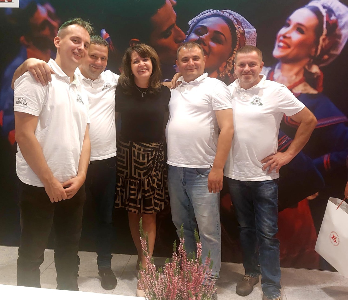 Konkurs KGW - Wyjątkowe miejsca, wyjątkowi ludzie. Wyróżnienie dla KGW Żebry-Wierzchlas [ZDJĘCIA] - zdjęcie #4 - eOstroleka.pl