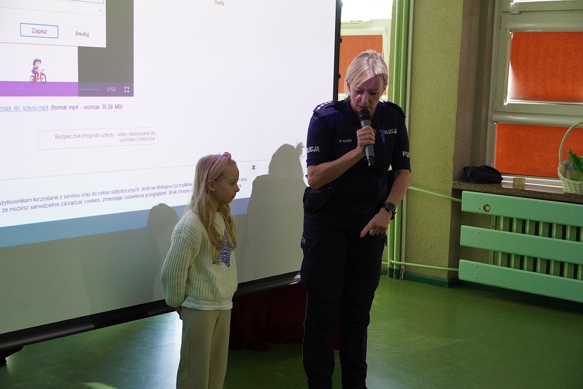 Konkurs Bezpieczna droga do szkoły w SP 10 [05.10.2023] - zdjęcie #3 - eOstroleka.pl