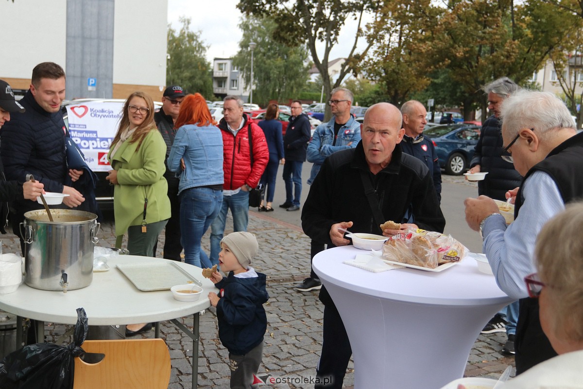 Grochówka z Mariuszem Popielarzem [06.10.2023] - zdjęcie #23 - eOstroleka.pl