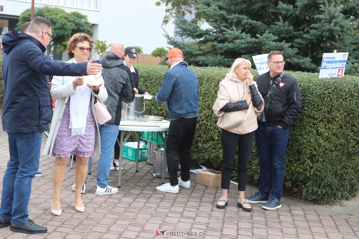 Grochówka z Mariuszem Popielarzem [06.10.2023] - zdjęcie #9 - eOstroleka.pl