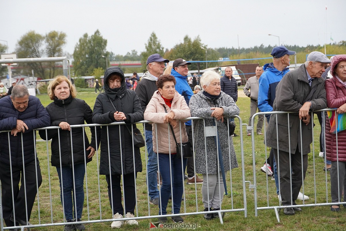 Top Girls i Zenek Martyniuk na Plaży Miejskiej w Ostrołęce [6.10.2023] - zdjęcie #65 - eOstroleka.pl