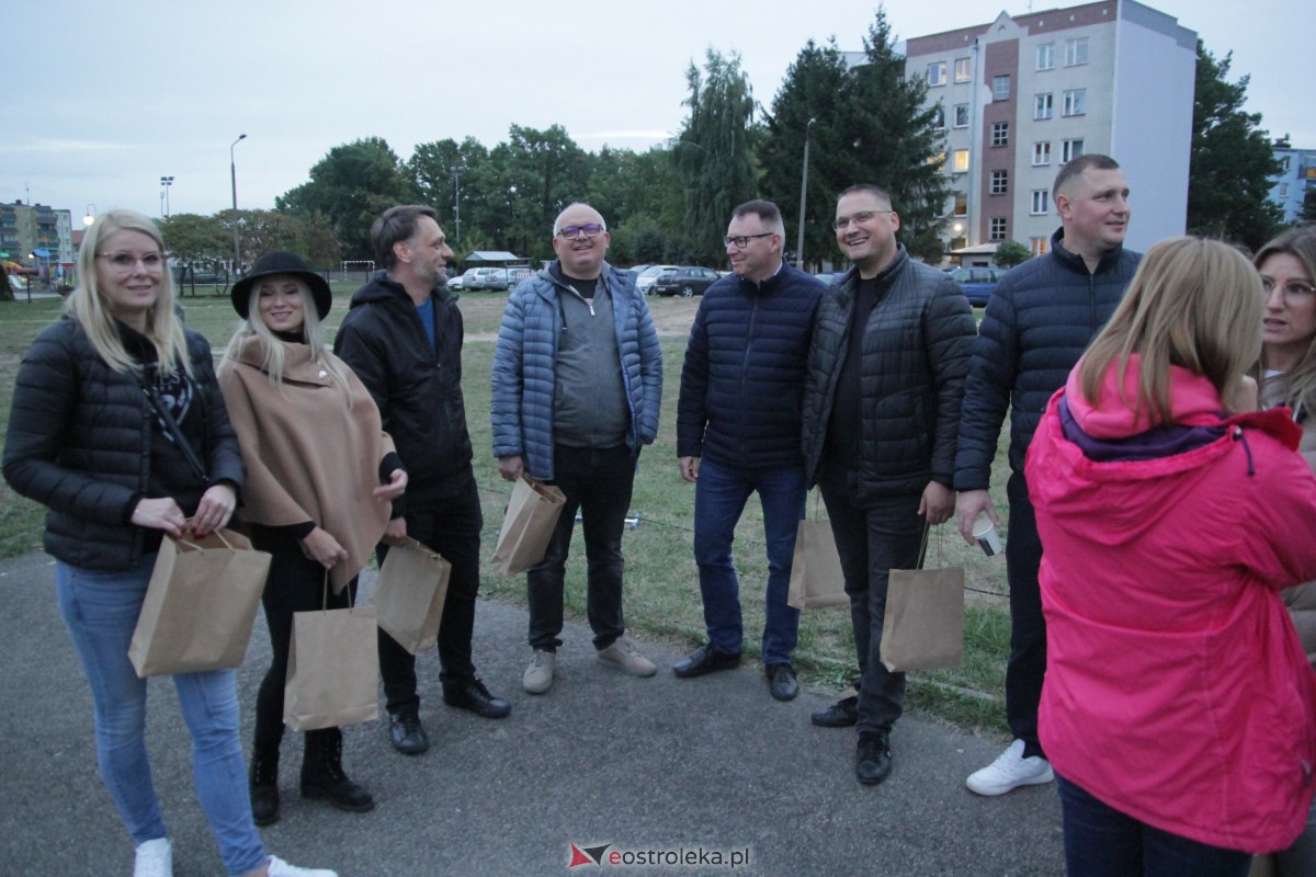 Kino plenerowe z SM Centrum [06.10.2023] - zdjęcie #31 - eOstroleka.pl