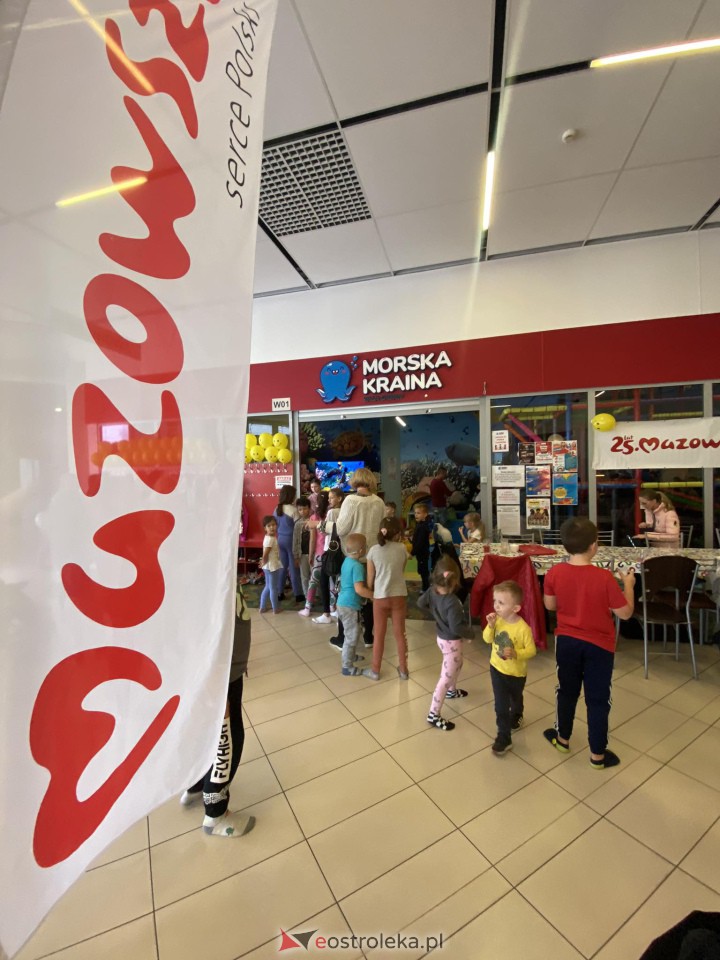 Światowy Dzień Uśmiechu w Morskiej Krainie [07.10.2023] - zdjęcie #4 - eOstroleka.pl