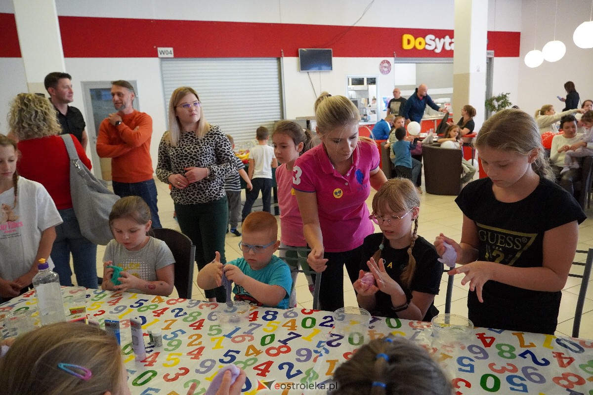 Światowy Dzień Uśmiechu w Morskiej Krainie [07.10.2023] - zdjęcie #55 - eOstroleka.pl