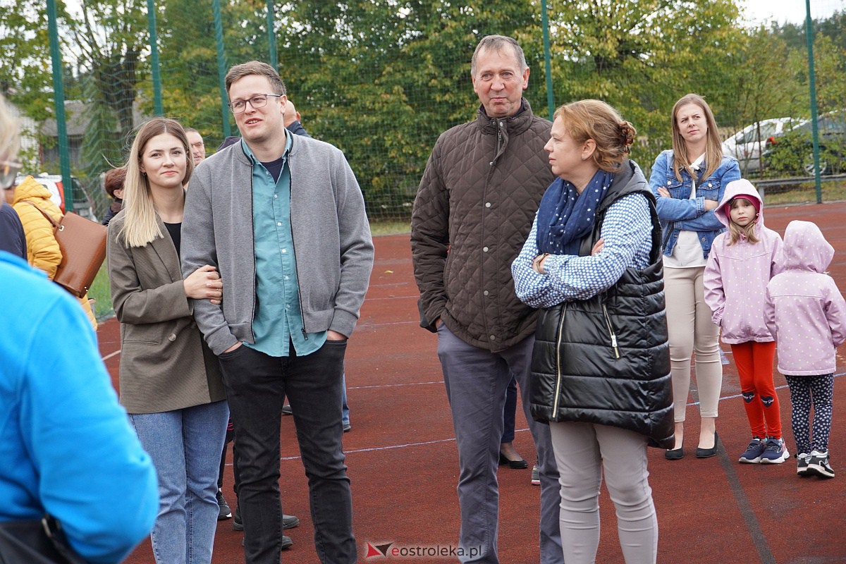 Jesienna cudotwórnia. Wernisaż i licytacja prac osób z niepełnosprawnością [7.10.2023] - zdjęcie #81 - eOstroleka.pl