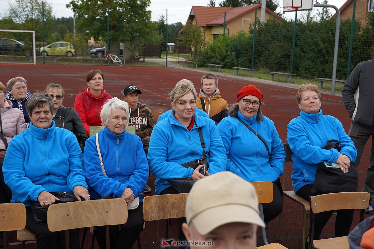Jesienna cudotwórnia. Wernisaż i licytacja prac osób z niepełnosprawnością [7.10.2023] - zdjęcie #72 - eOstroleka.pl