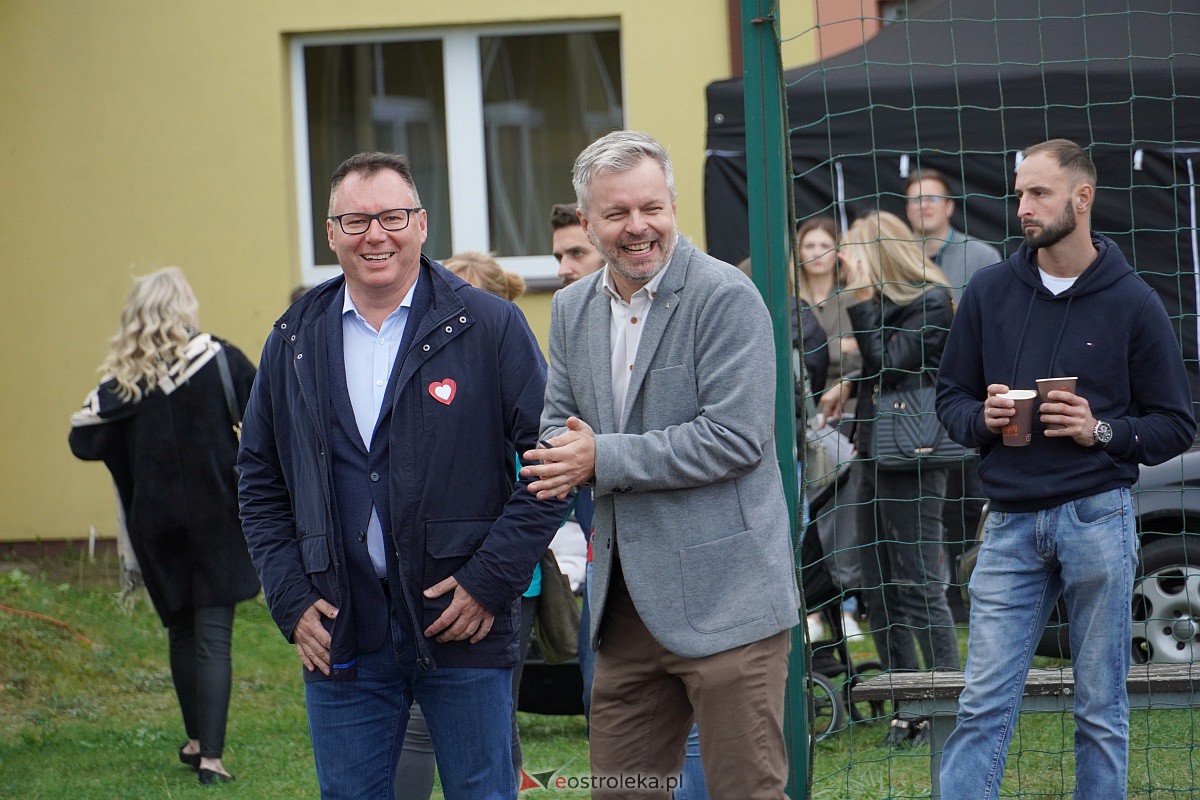 Jesienna cudotwórnia. Wernisaż i licytacja prac osób z niepełnosprawnością [7.10.2023] - zdjęcie #61 - eOstroleka.pl