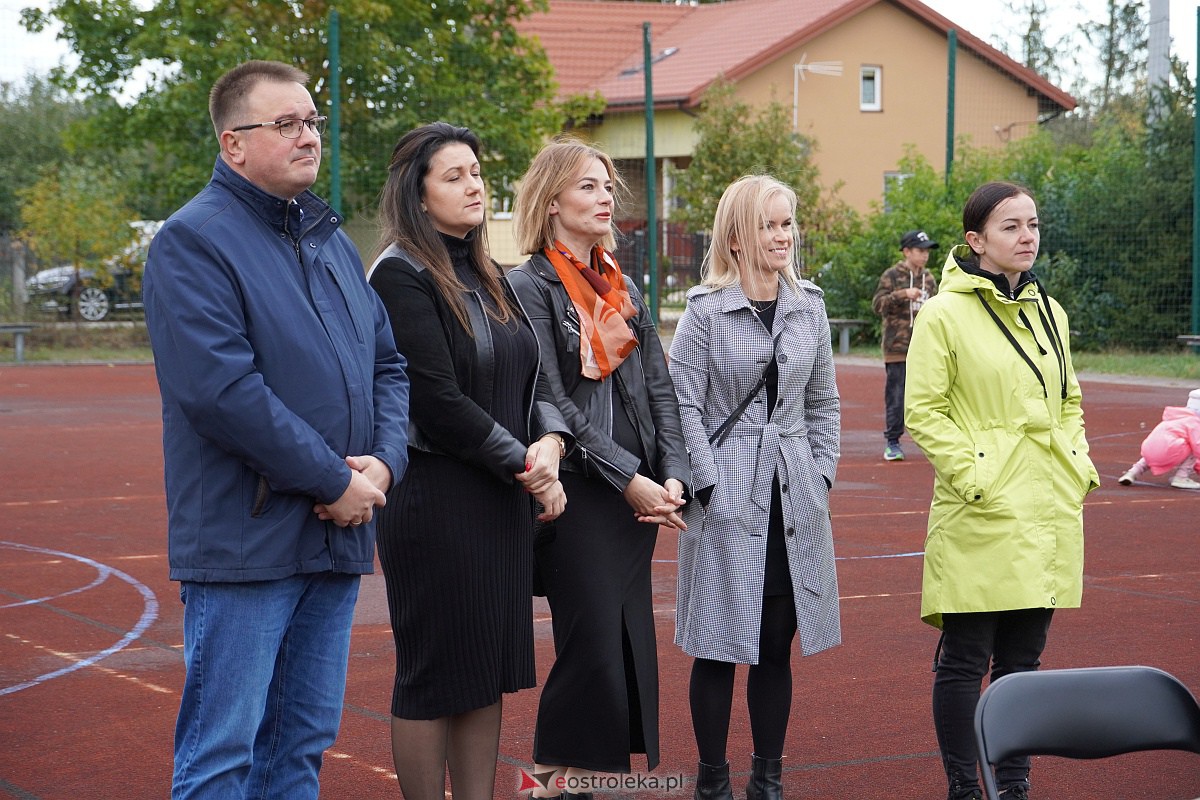 Jesienna cudotwórnia. Wernisaż i licytacja prac osób z niepełnosprawnością [7.10.2023] - zdjęcie #51 - eOstroleka.pl