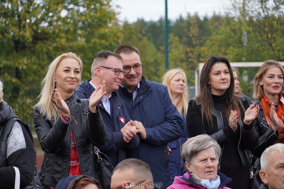 Jesienna cudotwórnia. Wernisaż i licytacja prac osób z niepełnosprawnością [7.10.2023] - zdjęcie #35 - eOstroleka.pl