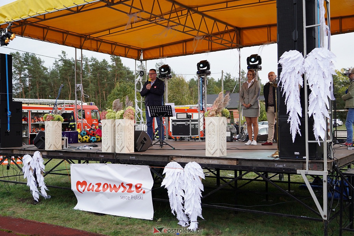 Jesienna cudotwórnia. Wernisaż i licytacja prac osób z niepełnosprawnością [7.10.2023] - zdjęcie #25 - eOstroleka.pl