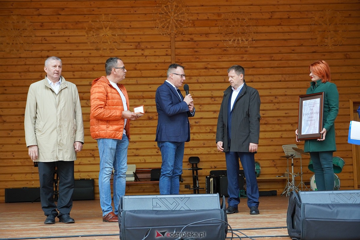 36. Regionalny Przegląd Zespołów Artystycznych KGW Pejzaż muzyką malowany [07.10.2023] - zdjęcie #32 - eOstroleka.pl