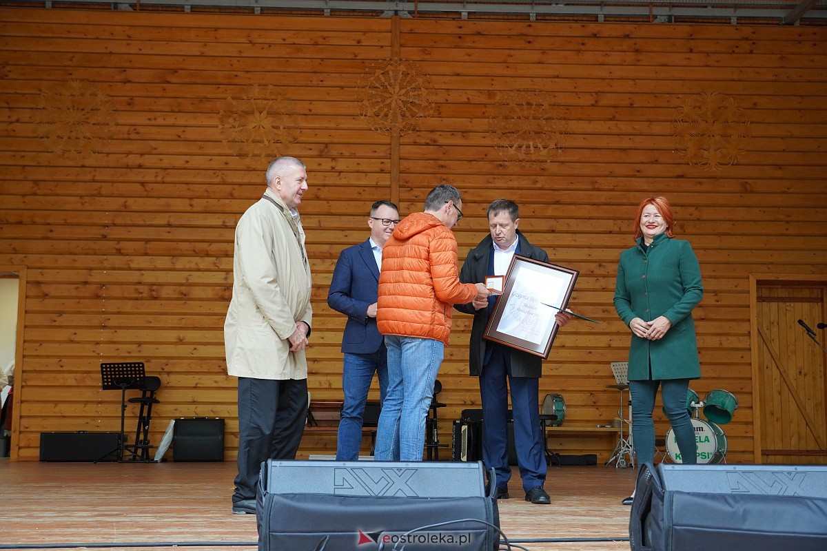 36. Regionalny Przegląd Zespołów Artystycznych KGW Pejzaż muzyką malowany [07.10.2023] - zdjęcie #29 - eOstroleka.pl