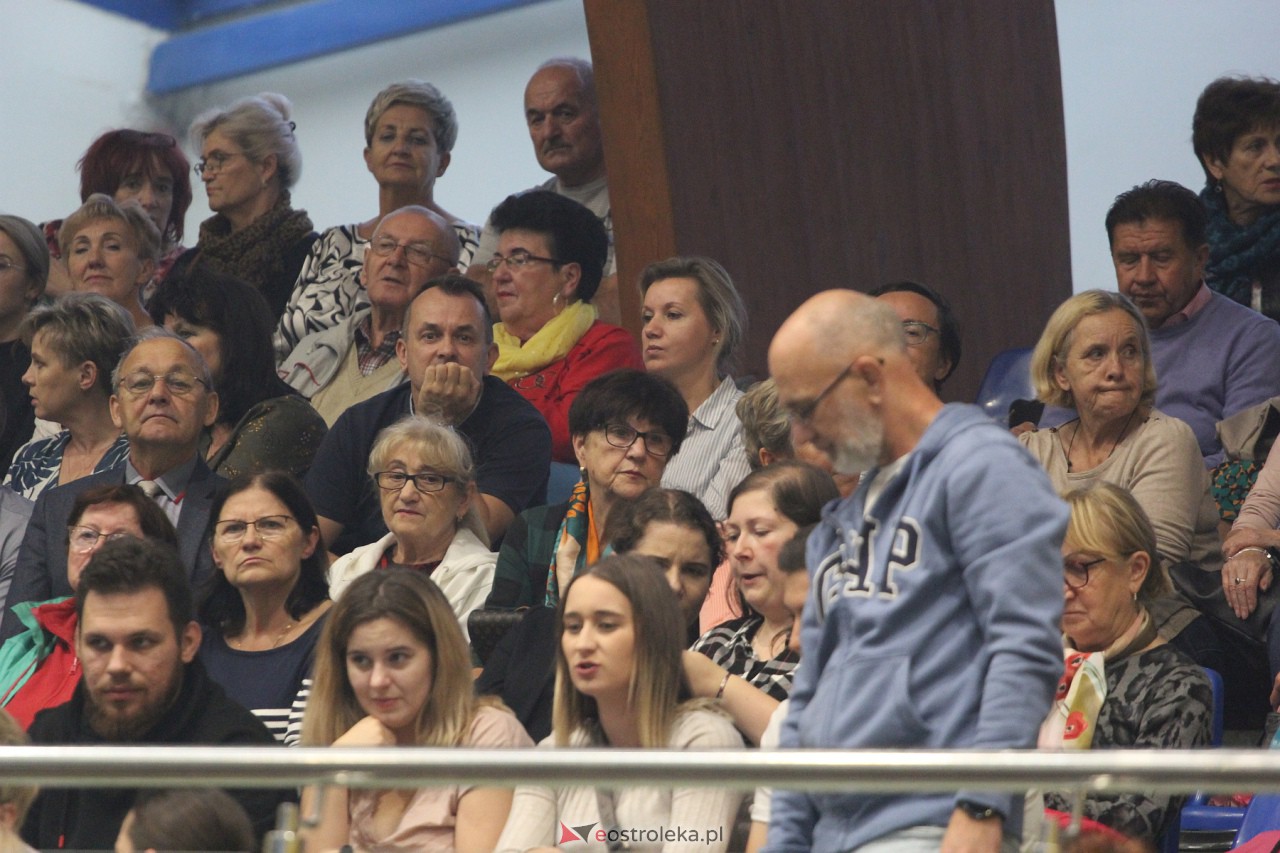 Koncert zespołu Mazowsze w Ostrołęce [7.10.2023] - zdjęcie #193 - eOstroleka.pl
