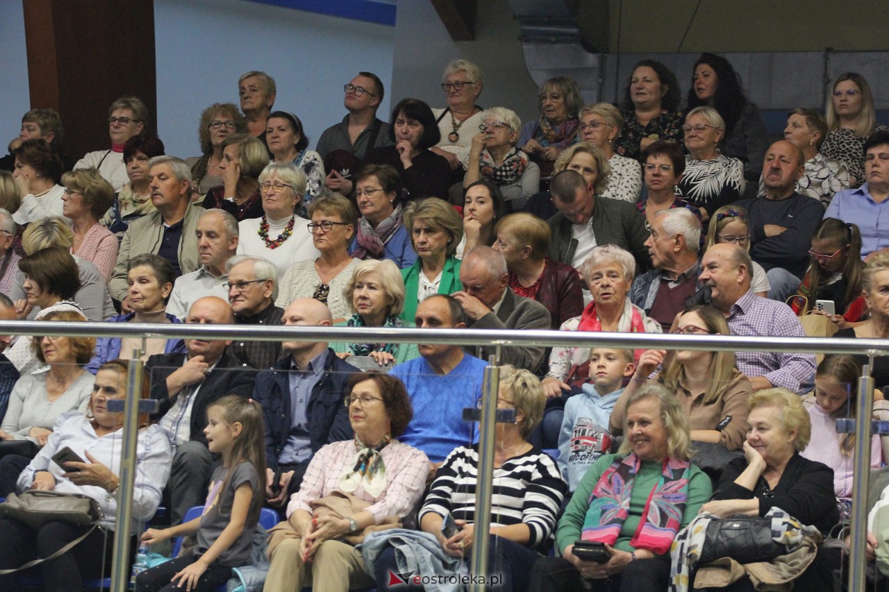 Koncert zespołu Mazowsze w Ostrołęce [7.10.2023] - zdjęcie #153 - eOstroleka.pl