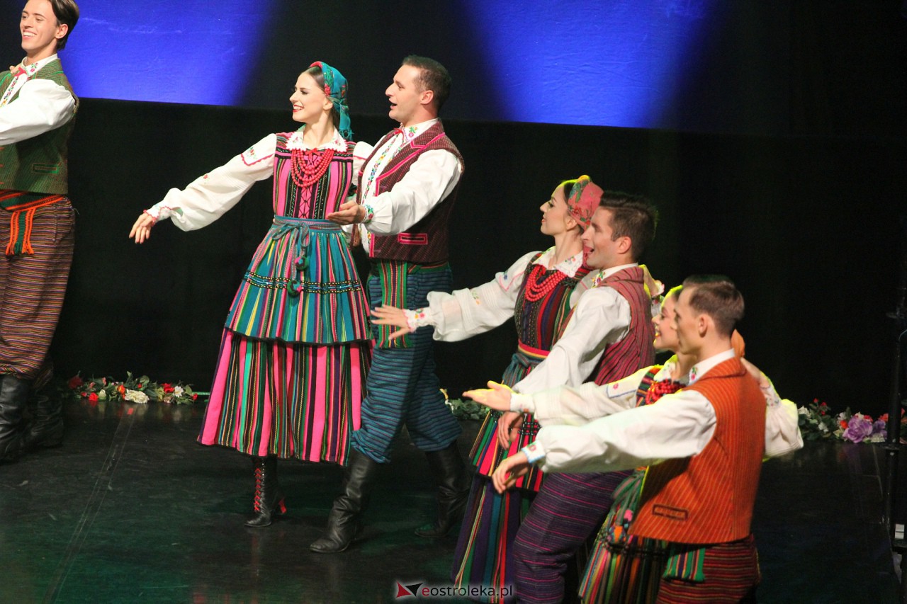 Koncert zespołu Mazowsze w Ostrołęce [7.10.2023] - zdjęcie #101 - eOstroleka.pl