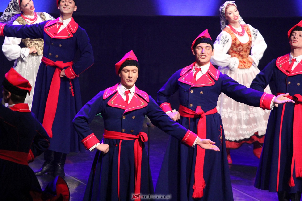 Koncert zespołu Mazowsze w Ostrołęce [7.10.2023] - zdjęcie #94 - eOstroleka.pl