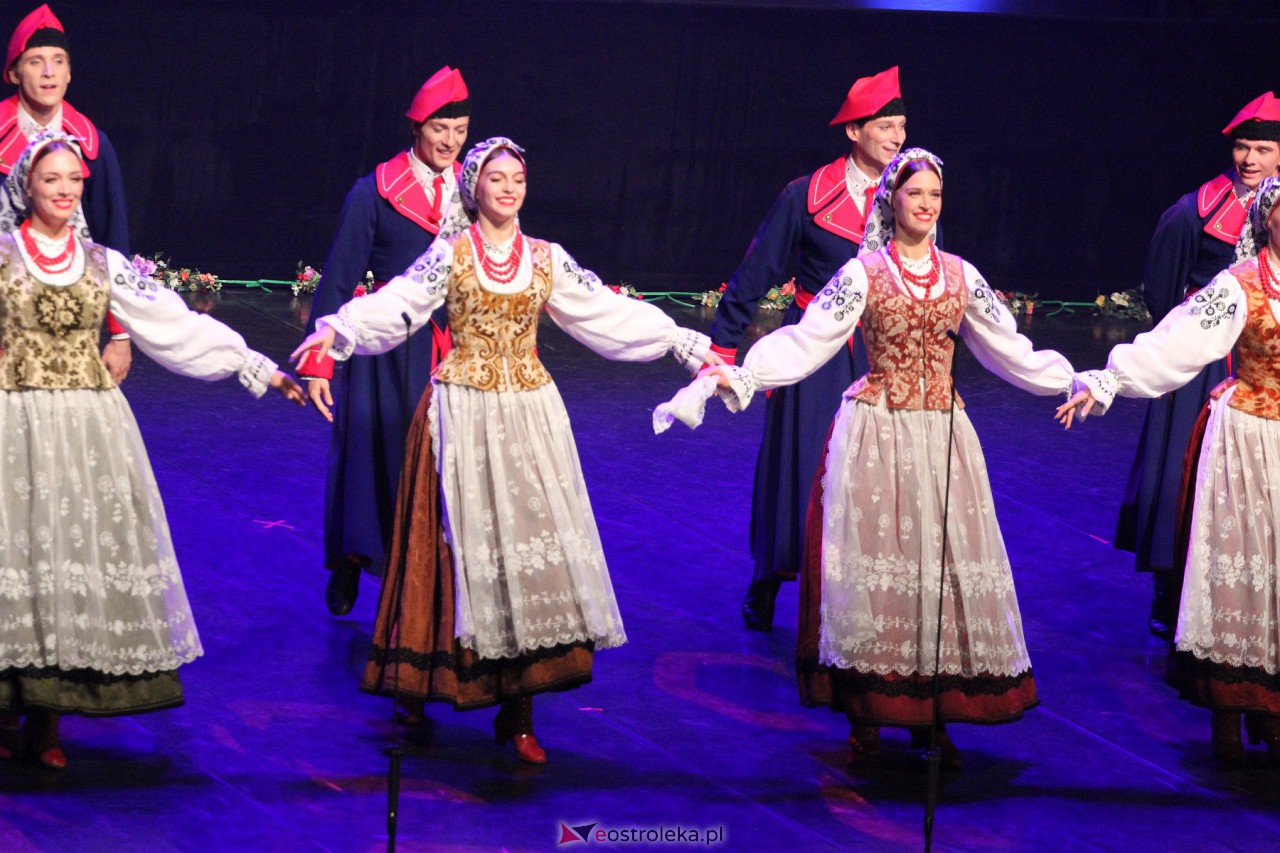 Koncert zespołu Mazowsze w Ostrołęce [7.10.2023] - zdjęcie #86 - eOstroleka.pl