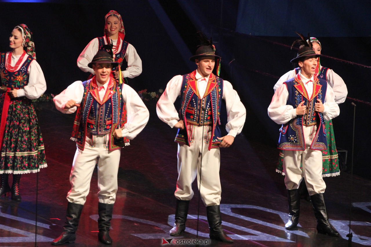 Koncert zespołu Mazowsze w Ostrołęce [7.10.2023] - zdjęcie #80 - eOstroleka.pl