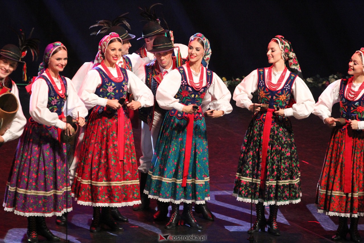 Koncert zespołu Mazowsze w Ostrołęce [7.10.2023] - zdjęcie #78 - eOstroleka.pl