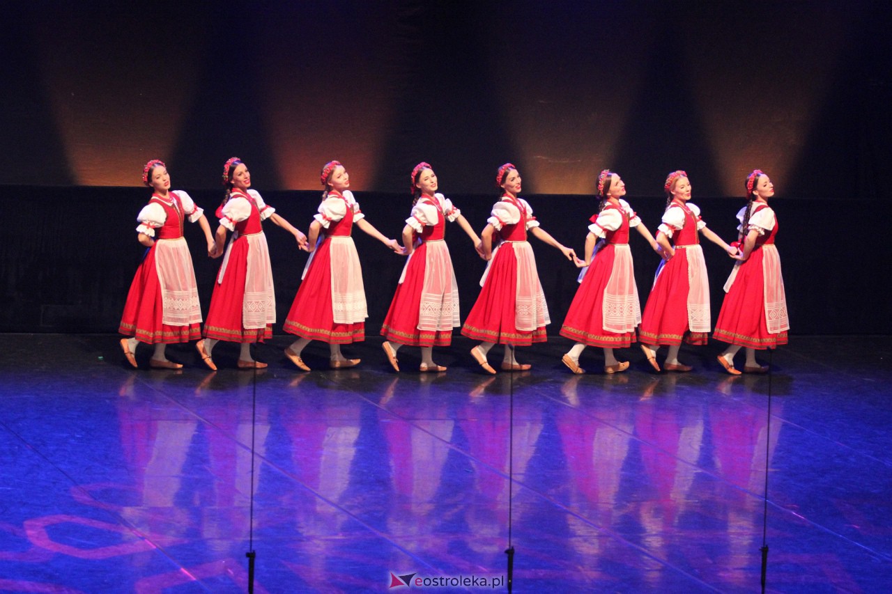 Koncert zespołu Mazowsze w Ostrołęce [7.10.2023] - zdjęcie #48 - eOstroleka.pl