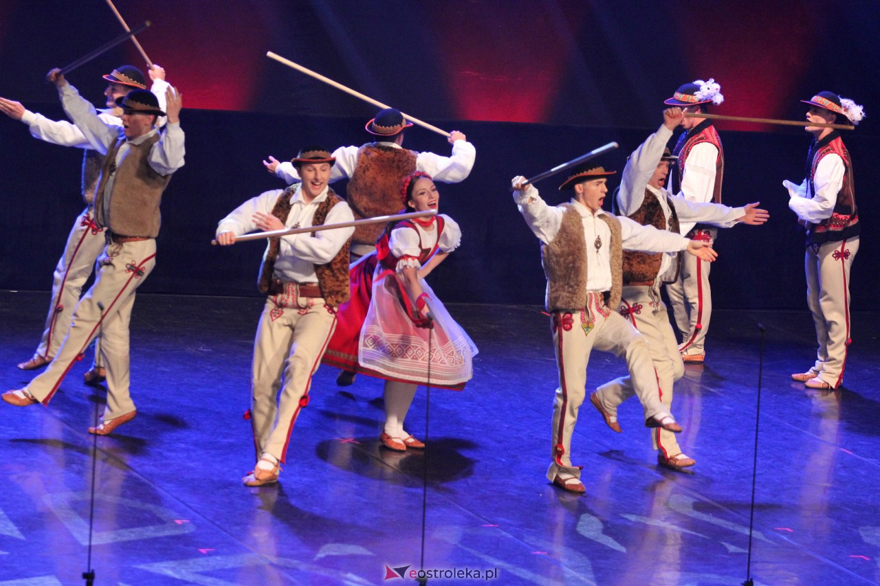 Koncert zespołu Mazowsze w Ostrołęce [7.10.2023] - zdjęcie #44 - eOstroleka.pl