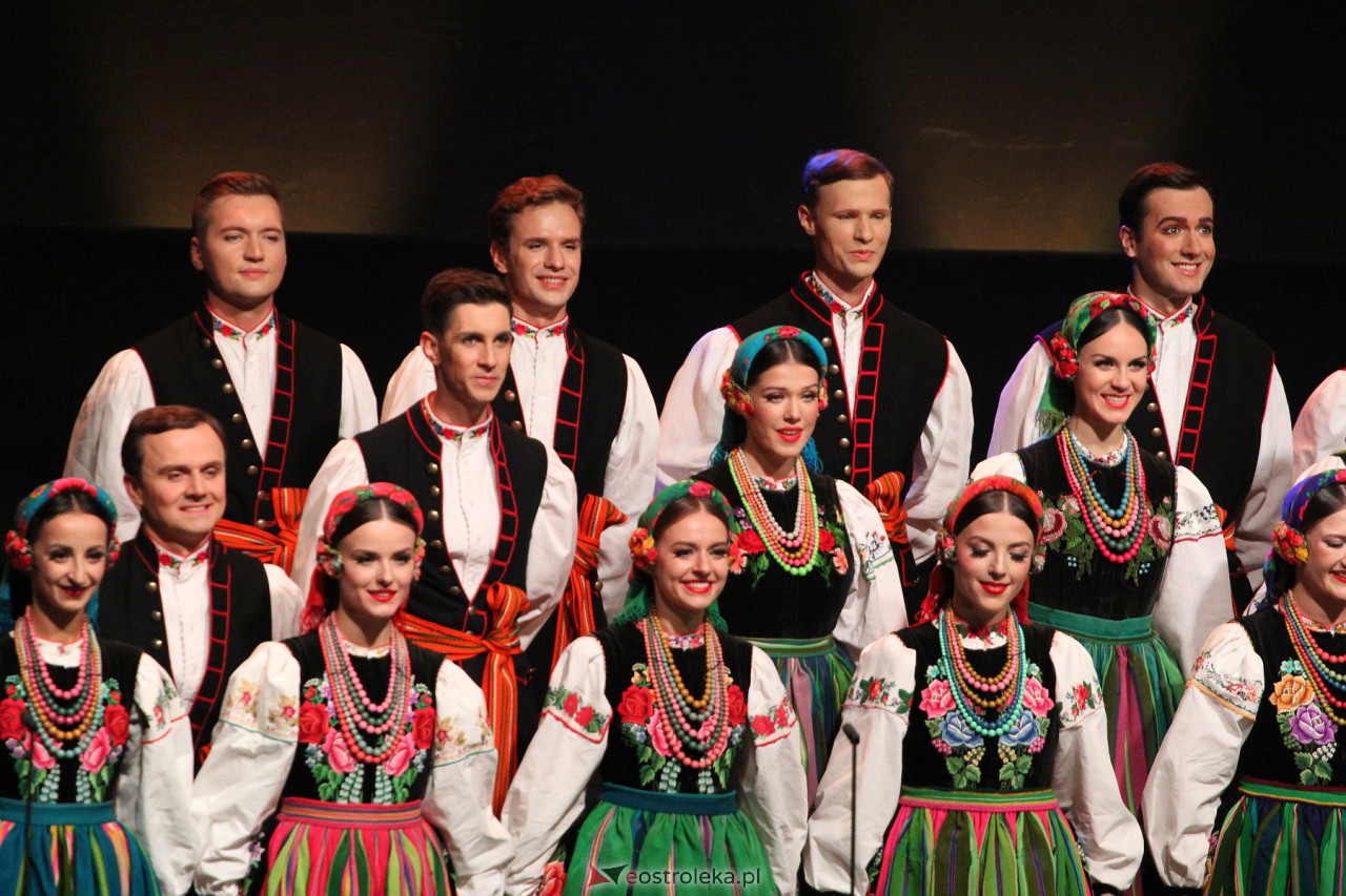 Koncert zespołu Mazowsze w Ostrołęce [7.10.2023] - zdjęcie #31 - eOstroleka.pl