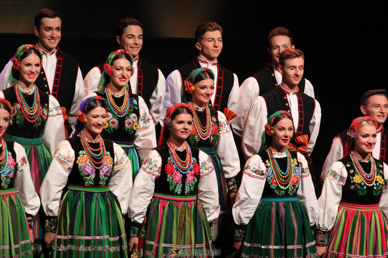 Koncert zespołu Mazowsze w Ostrołęce [7.10.2023] - zdjęcie #29 - eOstroleka.pl