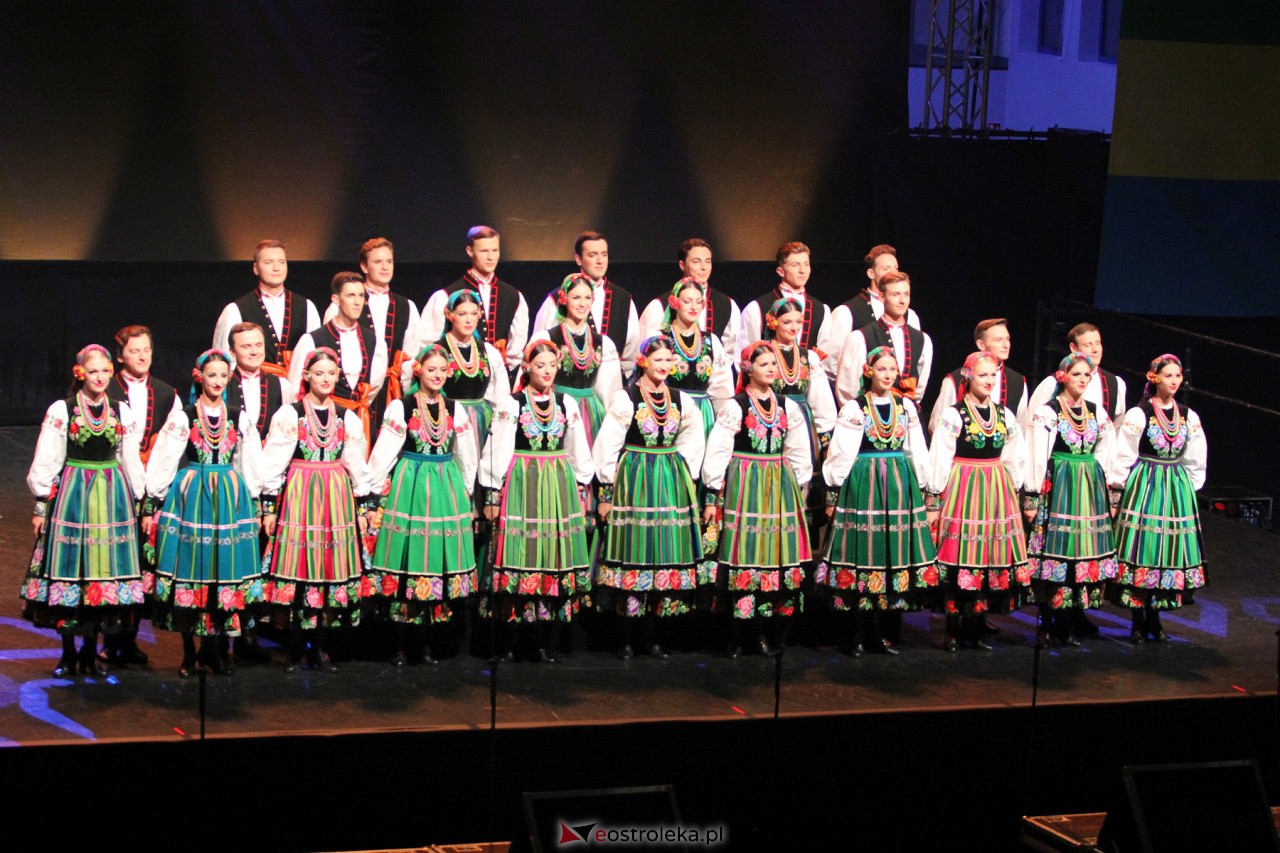 Koncert zespołu Mazowsze w Ostrołęce [7.10.2023] - zdjęcie #26 - eOstroleka.pl