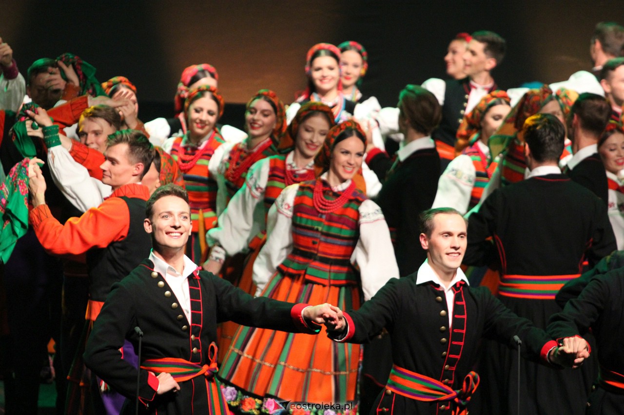 Koncert zespołu Mazowsze w Ostrołęce [7.10.2023] - zdjęcie #16 - eOstroleka.pl