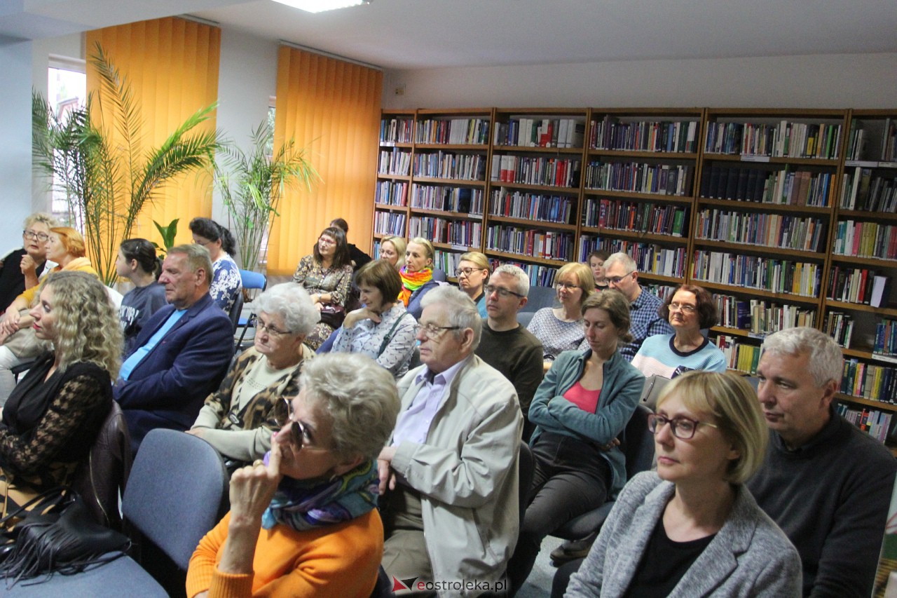 Noc Bibliotek 2023. Wojciech Jagielski [8.10.2023] - zdjęcie #20 - eOstroleka.pl