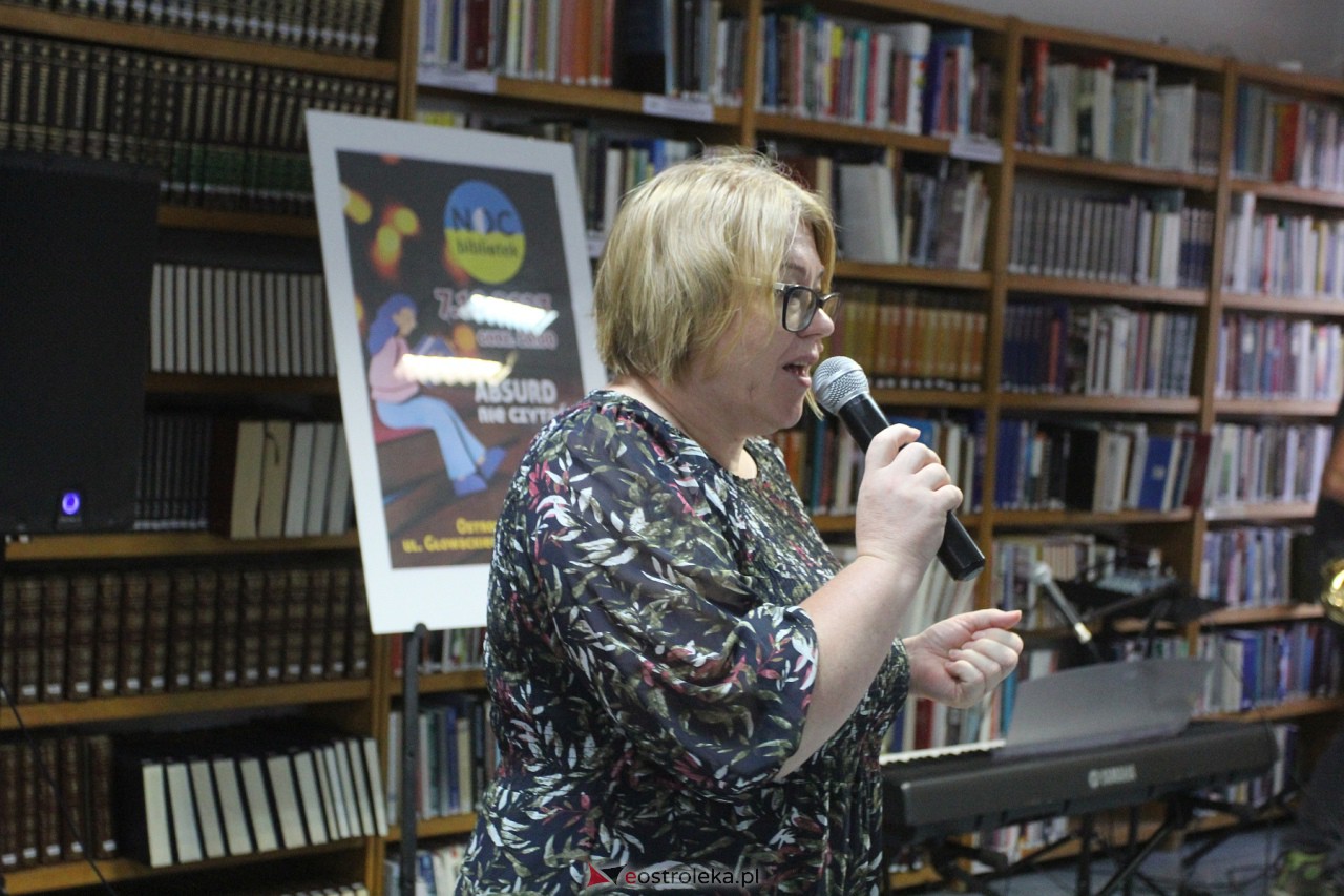 Noc Bibliotek 2023. Wojciech Jagielski [8.10.2023] - zdjęcie #17 - eOstroleka.pl