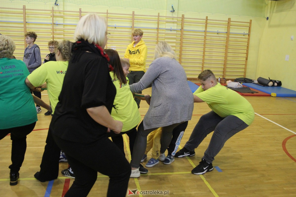 Piknik sportowy Aktywny Troszyn [08.10.2023] - zdjęcie #55 - eOstroleka.pl