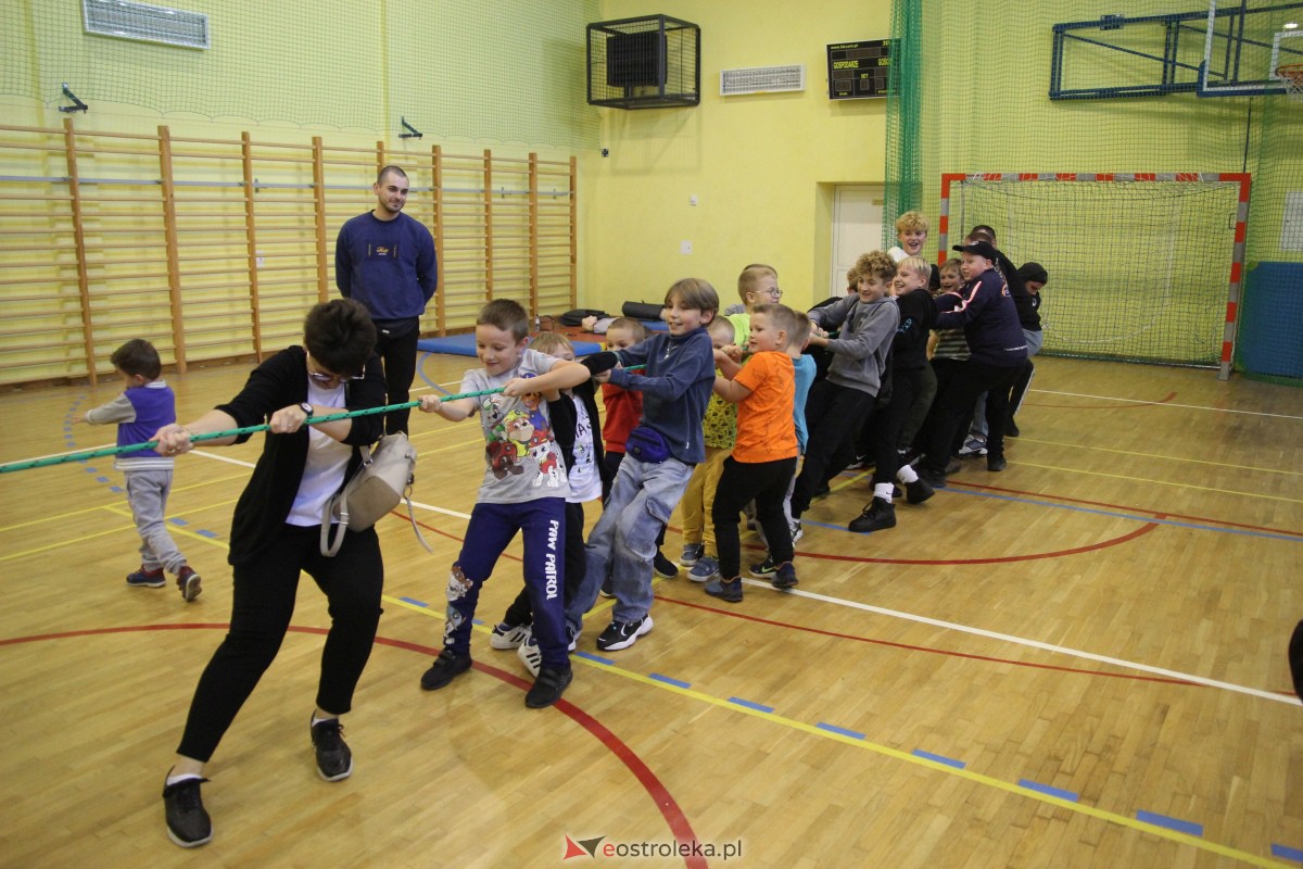 Piknik sportowy Aktywny Troszyn [08.10.2023] - zdjęcie #37 - eOstroleka.pl