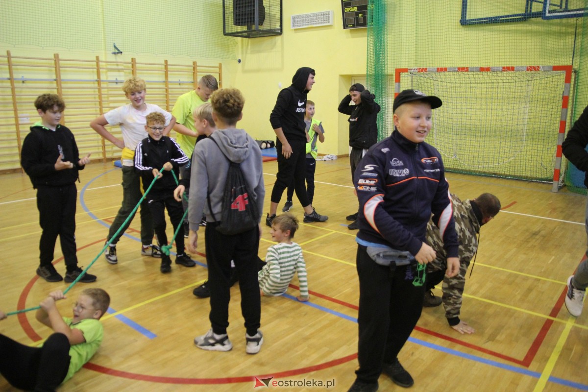 Piknik sportowy Aktywny Troszyn [08.10.2023] - zdjęcie #34 - eOstroleka.pl