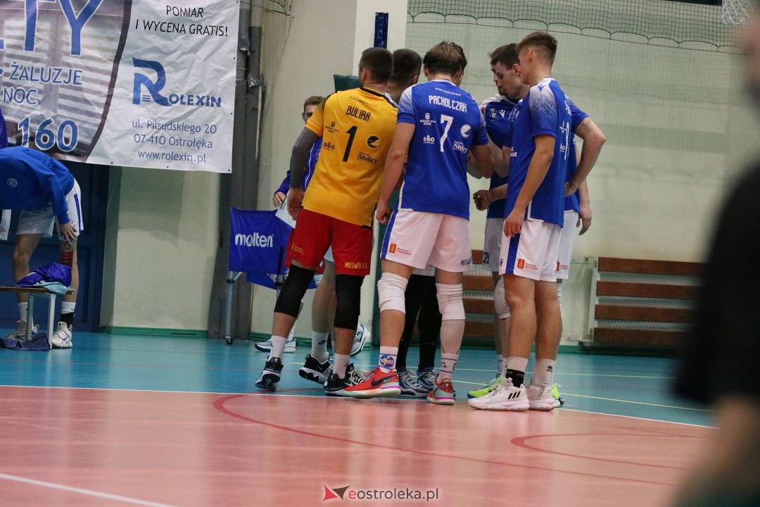 SPS Volley Ostrołęka - MOS Wola Tramwaje Warszawskie [8.10.2023] - zdjęcie #24 - eOstroleka.pl