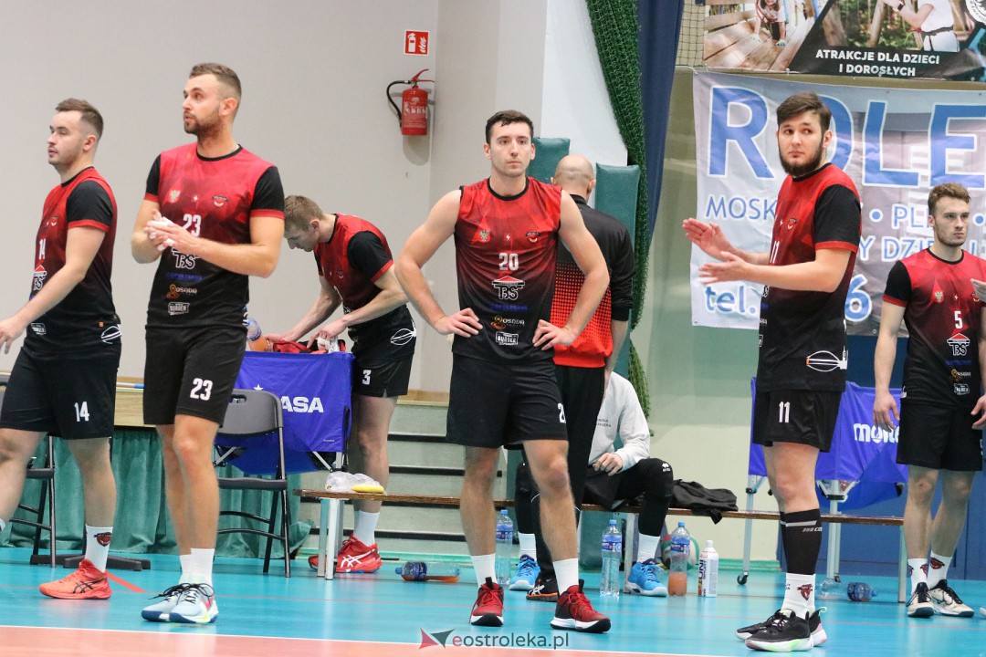 SPS Volley Ostrołęka - MOS Wola Tramwaje Warszawskie [8.10.2023] - zdjęcie #59 - eOstroleka.pl