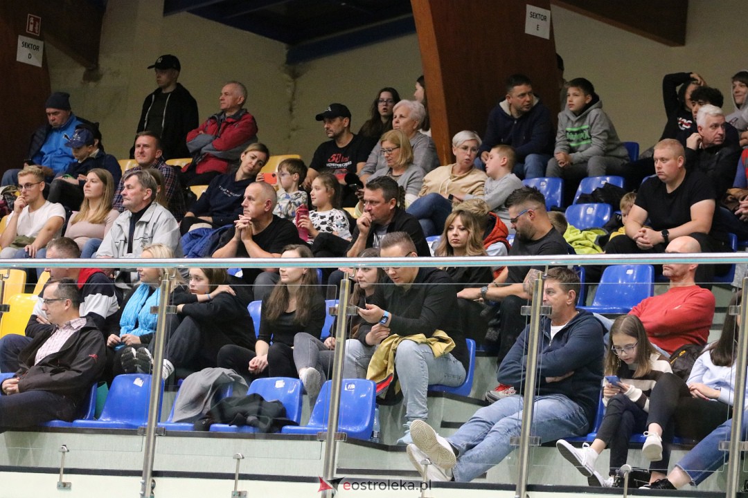 SPS Volley Ostrołęka - MOS Wola Tramwaje Warszawskie [8.10.2023] - zdjęcie #48 - eOstroleka.pl