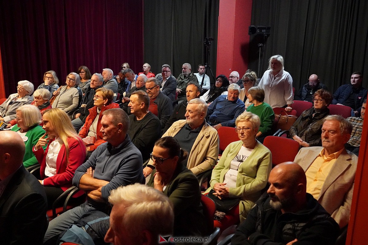 Spotkanie wyborcze z kandydatem do Senatu Grzegorzem Nowosielskim [9.10.2023] - zdjęcie #35 - eOstroleka.pl