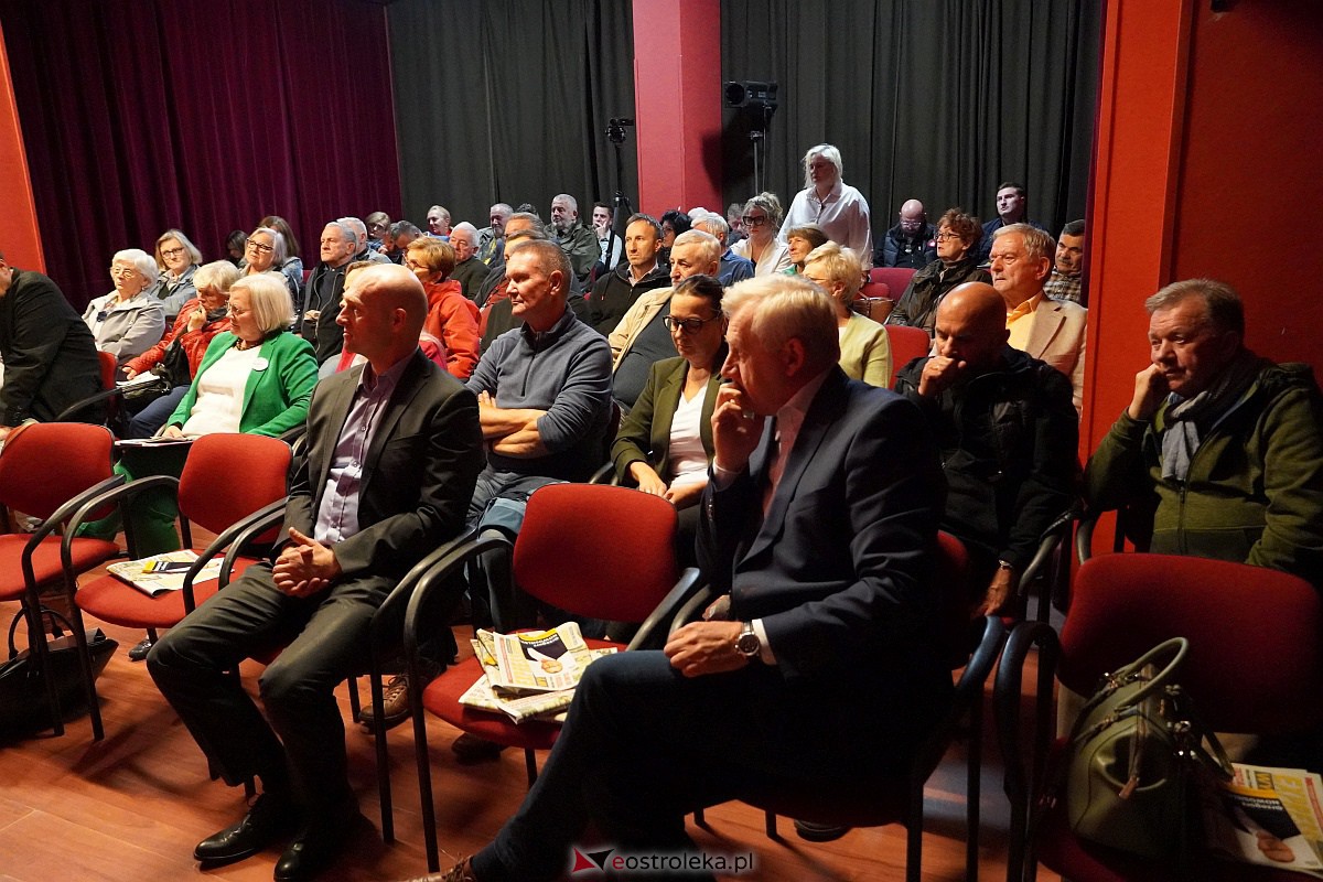 Spotkanie wyborcze z kandydatem do Senatu Grzegorzem Nowosielskim [9.10.2023] - zdjęcie #28 - eOstroleka.pl