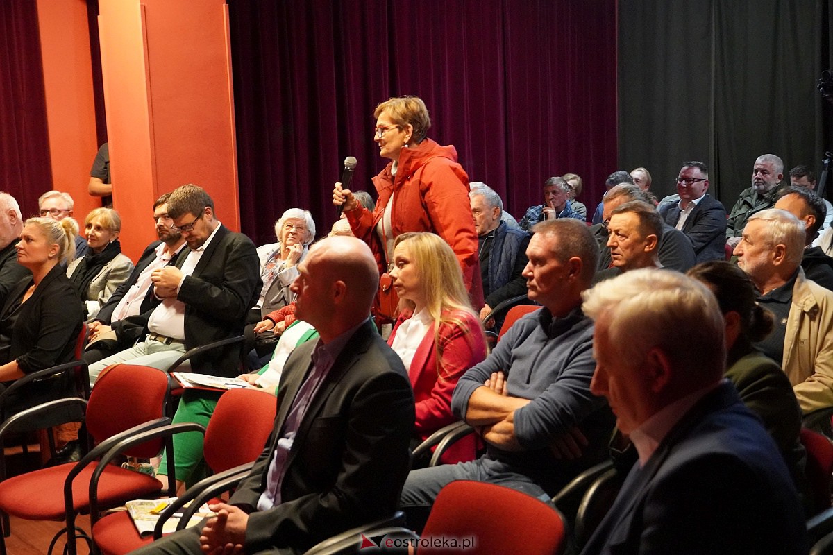 Spotkanie wyborcze z kandydatem do Senatu Grzegorzem Nowosielskim [9.10.2023] - zdjęcie #23 - eOstroleka.pl