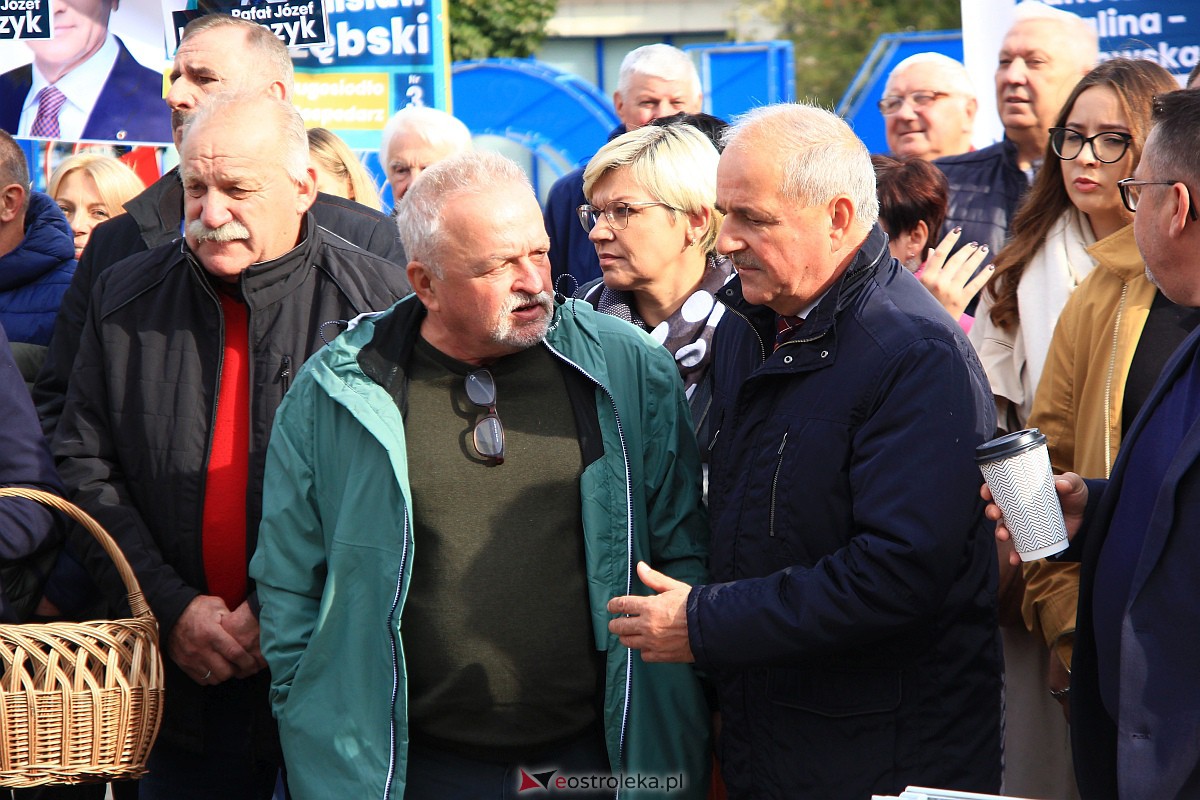 Prezentacja kandydatów Trzeciej Drogi w Ostrołęce [11.10.2023] - zdjęcie #93 - eOstroleka.pl