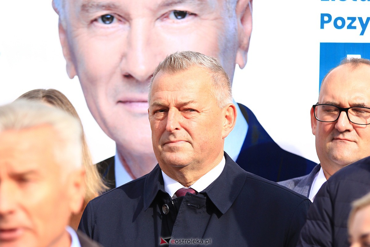 Prezentacja kandydatów Trzeciej Drogi w Ostrołęce [11.10.2023] - zdjęcie #80 - eOstroleka.pl