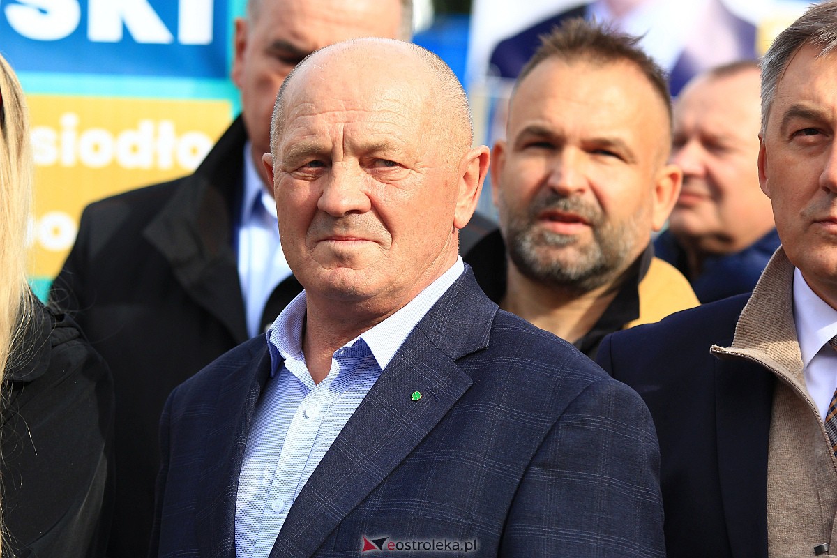 Prezentacja kandydatów Trzeciej Drogi w Ostrołęce [11.10.2023] - zdjęcie #61 - eOstroleka.pl